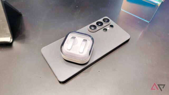 Se você está pensando em comprar o Samsung Galaxy Buds imagem do produto buds 4 pro