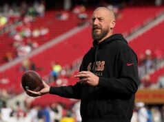 Seahawks espera contratar assistente do 49ers para substituir Kubiak como coordenador ofensivo Seahawks espera contratar assistente do 49ers para substituir Kubiak como coordenador ofensivo