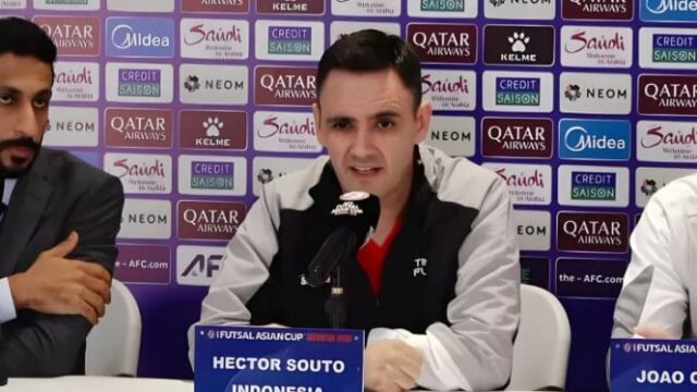 Sem vitória, técnico da Seleção Indonésia de Futsal, Hector Souto, pede melhorias nas instalações de campo
