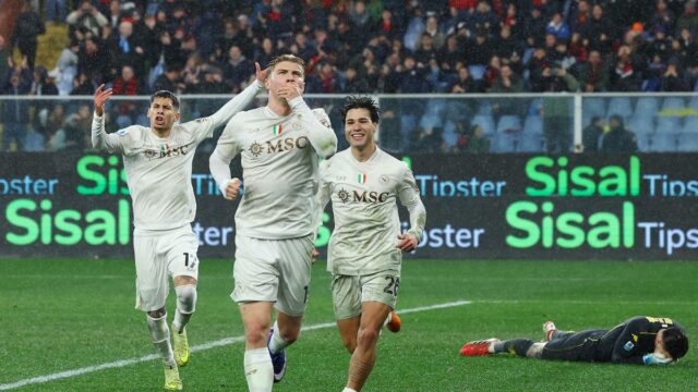 Série A: Hojlund e McTominay inspiram o Napoli a uma vitória dramática por 3 a 2 sobre o Gênova
