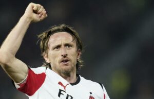 Série A: Modric marca a vitória e o AC Milan se aproxima do Inter com uma vitória por 2 a 1 sobre o Pisa Série A: Modric marca a vitória e o AC Milan se aproxima do Inter com uma vitória por 2 a 1 sobre o Pisa