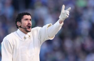 Significado da camisa Bad Bunnys Ocasio 64 explicado Significado da camisa Bad Bunnys Ocasio 64 explicado