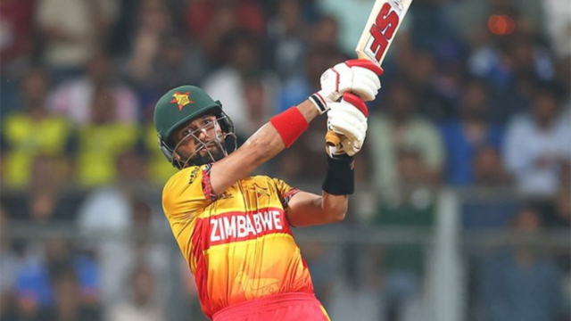 Sikandar Raza vence o sorteio e decide lançar primeiro contra o time da Índia
