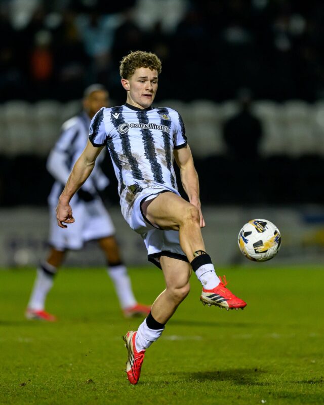 St Mirren já deu a Jacob Devaney um apoio brilhante, o emprestado do Man Utd brilha derrota por 4-3
