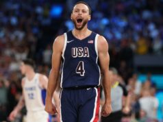 Steph Curry poderia retornar para as Olimpíadas de 2028 em Los Angeles? ‘Nunca diga nunca’ Stephen Curry, da equipe dos EUA, grita durante o jogo da medalha de ouro dos Jogos Olímpicos de Paris 2024.