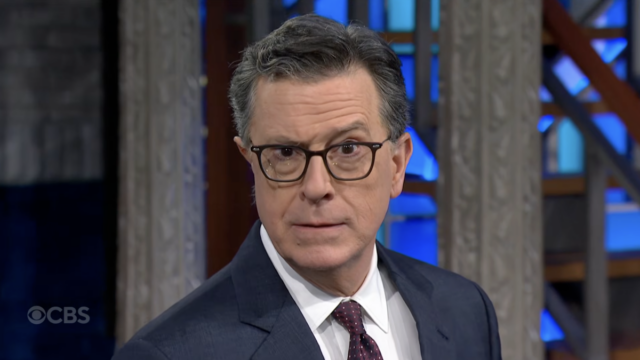 Stephen Colbert trolls Barack Obama sobre entrevista viral sobre alienígenas
