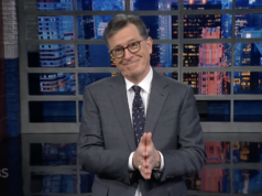 Stephen Colbert zomba alegremente do show alternativo do intervalo do Super Bowl do All American Stephen Colbert zomba alegremente do show alternativo do intervalo do Super Bowl do All American