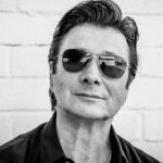 Steve Perry declara que 'não é verdade' que ele pode aparecer na turnê de despedida do Journey, depois que Jonathan Cain disse que estava 'pensando nisso'
