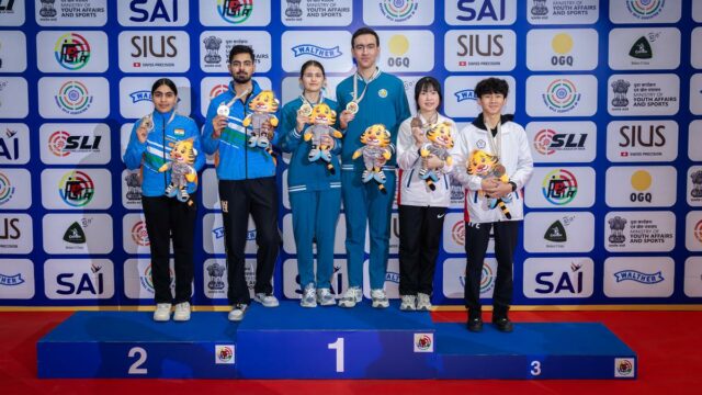 Suruchi Singh e Samrat Rana ganham prata na equipe mista de pistola de ar 10m no Campeonato Asiático de Tiro
