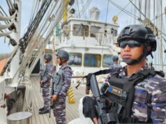 TNI receberá um porta-aviões como subsídio da Itália TNI receberá um porta-aviões como subsídio da Itália