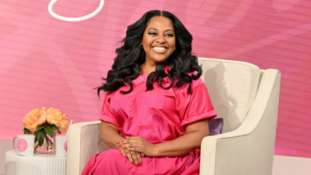 Talk show 'Sherri' cancelado após 4 temporadas enquanto os produtores Sherri Shepherd em