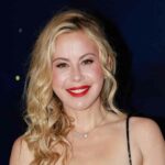 Tara Lipinski sobre as melhores dicas de cuidados com a pele no inverno e a estratégia dos traidores