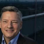 Ted Sarandos, da Netflix, é questionado em audiência no Senado