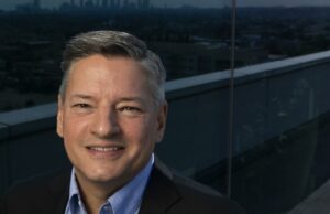 Ted Sarandos, da Netflix, é questionado em audiência no Senado Ted Sarandos, da Netflix, é questionado em audiência no Senado