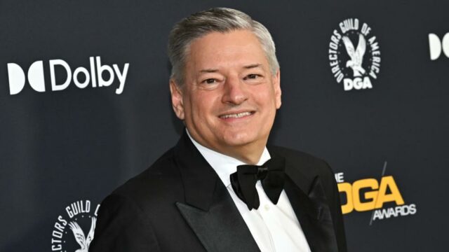 Ted Sarandos não está preocupado com o envolvimento de Trump na fusão Netflix-Warner Bros., diz que não se envolverá de nenhuma forma que seja 'imprópria'
