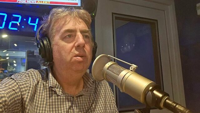 Teórico da conspiração de Obama discursará na cúpula conservadora australiana Michael Koziol