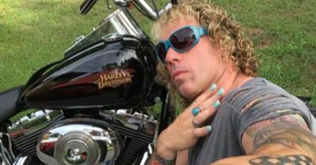 Menino desaparecido de 3 anos encontrado em segurança depois que pai matou sua mãe, atirou em sua irmã e fugiu do local