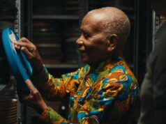 ‘The Eyes of Ghana’ e ‘My Father’s Shadow’ entre a nova programação do Festival de Cinema Africano – Resumo das Notícias do Cinema 'The Eyes of Ghana' e 'My Father's Shadow' entre a nova programação do Festival de Cinema Africano - Resumo das Notícias do Cinema