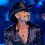 Tim McGraw anuncia turnê de verão ‘Pawn Shop Guitar’ com 33 datas