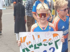 Torcedores criam atmosfera eletrizante no Estádio Premadasa antes do confronto IND-PAK Torcedores criam atmosfera eletrizante no Estádio Premadasa antes do confronto IND-PAK