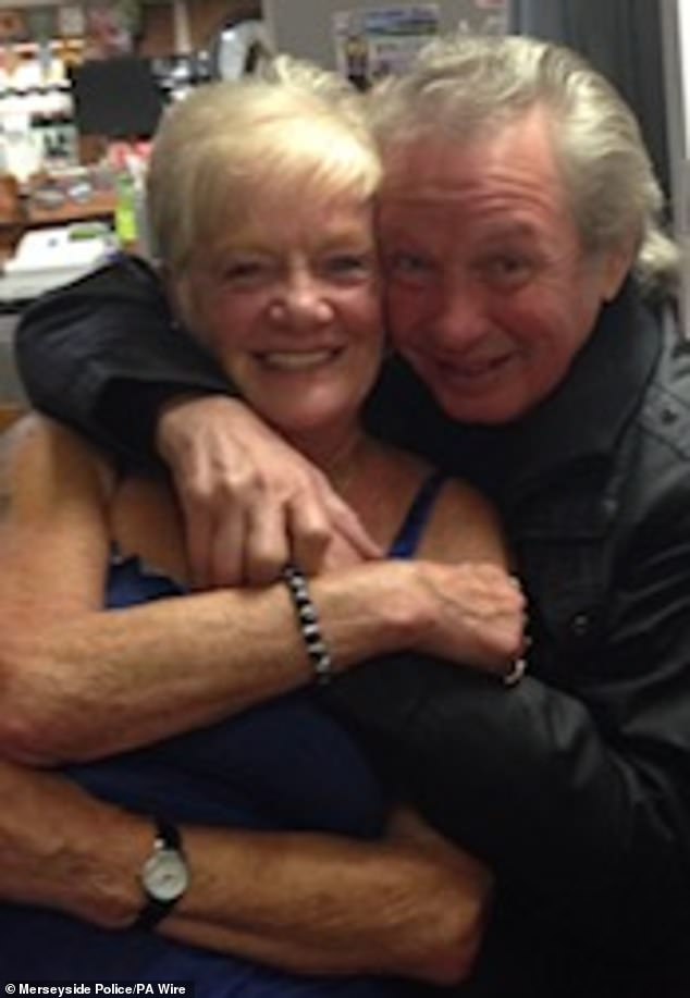 Traficante diz 'Estou sempre rindo' ao ser preso por 25 Sheila Jackson e Eric Greener morreram no incêndio em sua casa em Merseyside. O Tribunal da Coroa de Liverpool ouviu que o alvo pretendido era o filho da Sra. Jackson, George