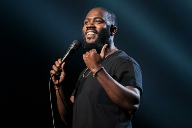 Transmita ou ignore: 'Mo Gilligan: In The Moment' no Netflix, sobre como tentar não incomodar as mulheres
