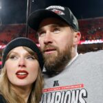 Travis Kelce diz que gosta de cozinhar com Taylor Swift e se faz de tímido sobre o que eles fazem