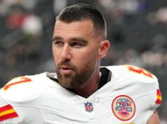 Travis Kelce elogiado pela reação elegante após perder o prêmio de prestígio Travis Kelce elogiado pela reação elegante após perder o prêmio de prestígio