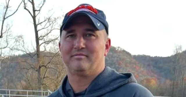 Treinador de futebol desaparecido ainda é pago apesar de ser acusado de pornografia infantil
