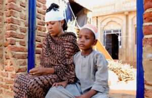 Três crianças mortas em ataque de drone em mesquita no centro do Sudão: Médicos Três crianças mortas em ataque de drone em mesquita no centro do Sudão: Médicos