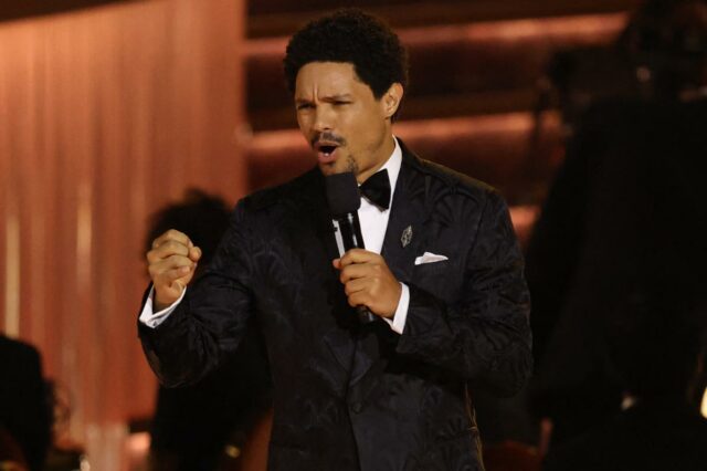 Trevor Noah no Grammy.