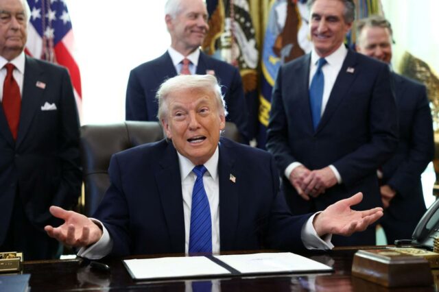 A eliminação das iniciativas de DEI pelo presidente Trump permanecerá em vigor, decidiu um tribunal de apelações.