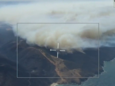 Tripulações interestaduais trazidas para ajudar a SA a combater um grande incêndio florestal Incêndio no Parque de Conservação Deep Creek