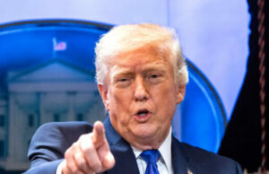 Trump adverte parceiros comerciais para não ‘jogarem’ com acordos comerciais após decisão da Suprema Corte Trump adverte parceiros comerciais para não 'jogarem' com acordos comerciais após decisão da Suprema Corte