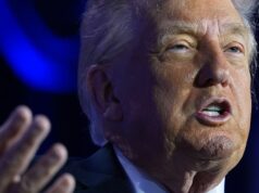 Trump alerta que o líder supremo do Irão deveria estar “muito preocupado” Trump alerta que o líder supremo do Irão deveria estar “muito preocupado”