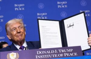 Trump anuncia bilhões de dólares em ajuda a Gaza em reunião do Conselho de Paz Trump anuncia bilhões de dólares em ajuda a Gaza em reunião do Conselho de Paz