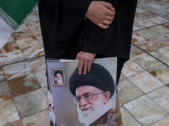 Trump confirma que o aiatolá Ali Khamenei está morto: ‘Uma das pessoas mais más da história’ Trump confirma que o aiatolá Ali Khamenei está morto: 'Uma das pessoas mais más da história'