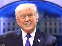 Trump estabelece confronto cara a cara com juízes ‘desleais’ da Suprema Corte após decisão tarifária É provável que o presidente Donald Trump, no seu discurso sobre o Estado da União, enfrente pelo menos alguns juízes do Supremo Tribunal que decidiram contra as suas políticas tarifárias.