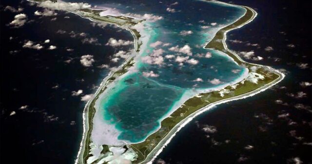 Trump modera críticas ao acordo das Ilhas Chagos do Reino Unido após conversa com Starmer
