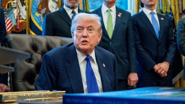 Trump quer que os republicanos 'assumam' a votação antes das Michael Koziol