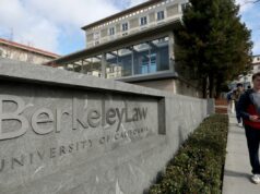 UC Berkeley enfrenta pedido de investigação federal sobre supostos programas estudantis discriminatórios UC Berkeley enfrenta pedido de investigação federal sobre supostos programas estudantis discriminatórios
