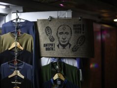 UE sanciona autoridades russas enquanto a Hungria bloqueia fundos para a Ucrânia INTERATIVO - QUEM CONTROLA O QUE NO LESTE DA UCRÂNIA copy-1771420406