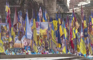 Ucrânia assinala 4 anos desde a invasão em grande escala da Rússia, explica AP Yahoo news home