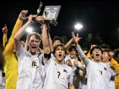 Último minuto: pênalti de Cyrus Shafie nos acréscimos da prorrogação leva Mountain View à coroa do CCS DI Último minuto: pênalti de Cyrus Shafie nos acréscimos da prorrogação leva Mountain View à coroa do CCS DI