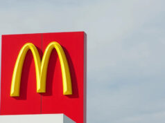 Um novo e enorme hambúrguer do McDonald’s está chegando e os fãs estão famintos por ele Yahoo lifestyle home