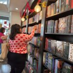 Decorações na Feira do Dia dos Namorados em A Novel Affair...