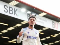 Unai Emery indeciso sobre a transferência permanente de Jadon Sancho, apesar da melhor forma do Aston Villa Gráfico estatístico de Benjamin Sesko