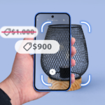 Duas mulheres andando na rua, com alguns recursos do Google Lens em destaque e seu logotipo ao fundo.