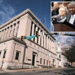 O presidente da Virgínia, Don Scott, falando no dia da posse.