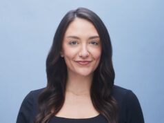 Variety promove Emily Longeretta a diretora de longas-metragens Variety promove Emily Longeretta a diretora de longas-metragens